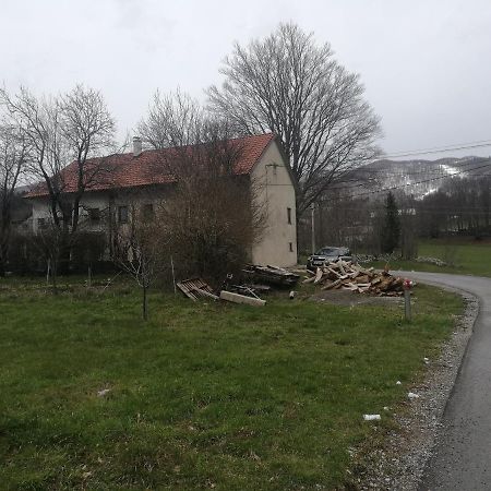Apartamento Apartma Burjuca Ajdovščina Exterior foto