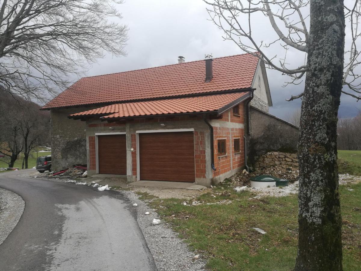 Apartamento Apartma Burjuca Ajdovščina Exterior foto